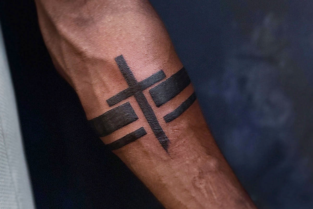 30 Amazing Cross Tattoo Designs For Men To Inspire Your Meaningful Ink ...